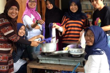 Kelas Tangan Rajin Februari : Hand Dye Yarn